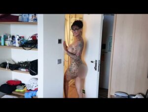 Sari Sander Porno Video: Dirty Sari...